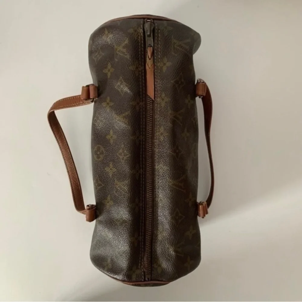 LOUIS VUITTON Monogram Papillon - Picture 8 of 12